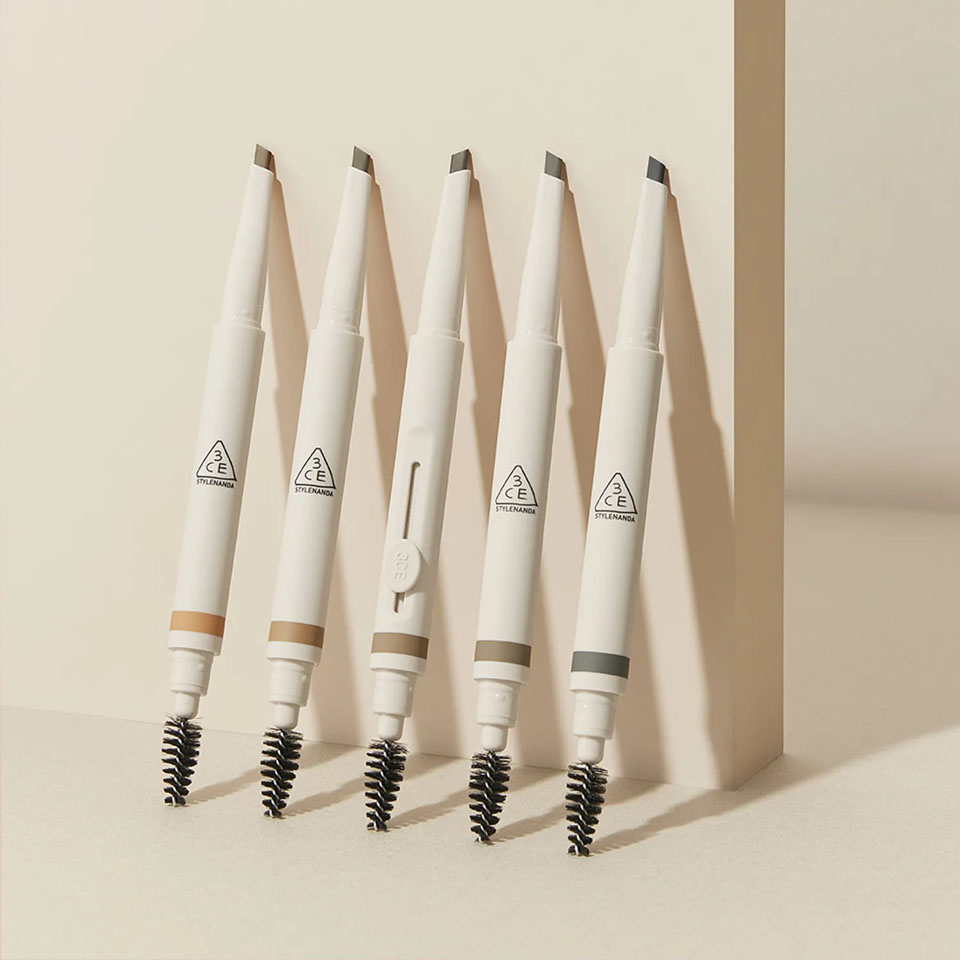 Bút Chì Kẻ Mày 3CE Easy Brow Designing Pencil 0.13g phù hợp sử dụng cho phong cách trang điểm tự nhiên Bút Chì Kẻ Mày 3CE Easy Brow Designing Pencil 0.13g - 2