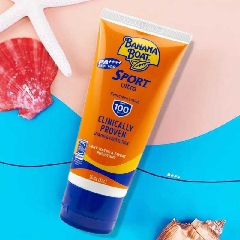 Kem Chống Nắng Banana Boat Sport Sunscreen Lotion SPF100 PA++++ 90ml giúp bảo vệ da chống lại tác hại của tia cực tím UVA/UVB.