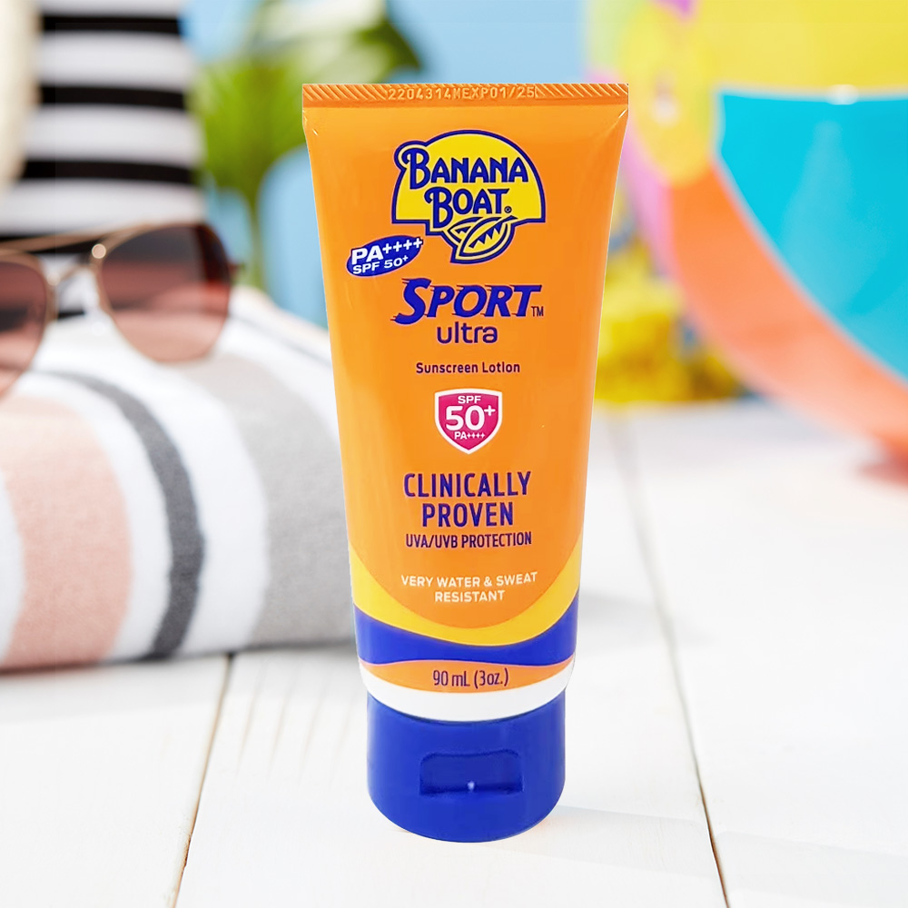 Banana Boat Sport Ultra Sunscreen Lotion SPF50+ PA++++ 90ml giúp bảo vệ da chống lại tác hại của tia cực tím UVA/UVB.
