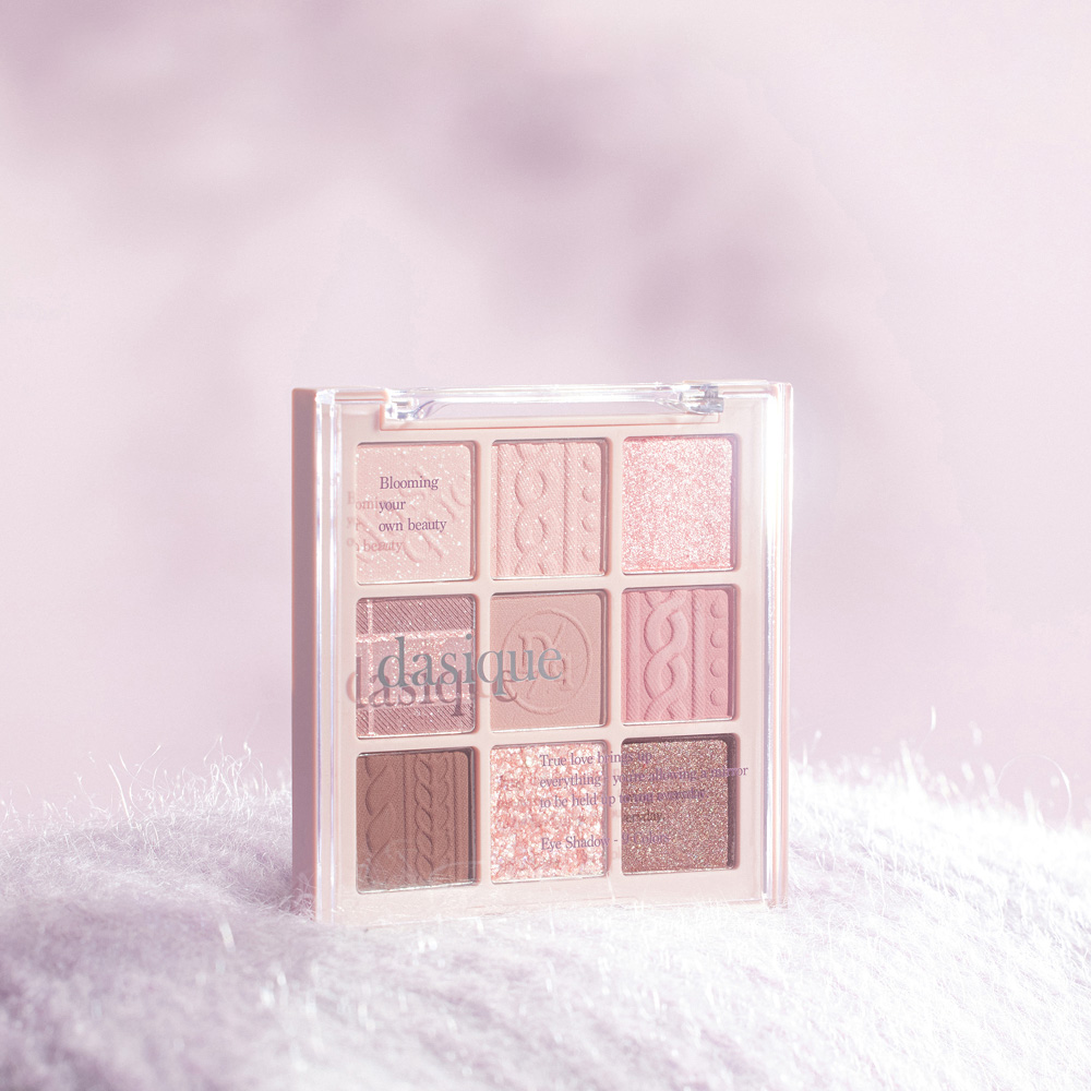 Bảng Phấn Mắt Dasique Shadow Palette phù hợp trang điểm trong mọi phong cách