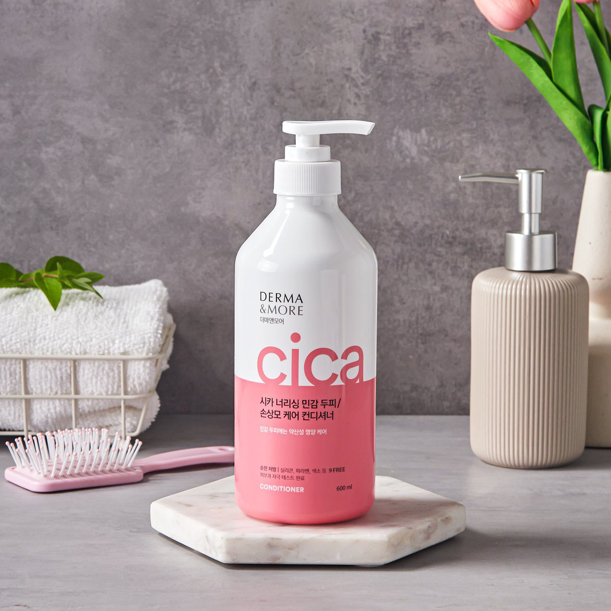 Derma & More Cica Nourishing Conditioner 600ml