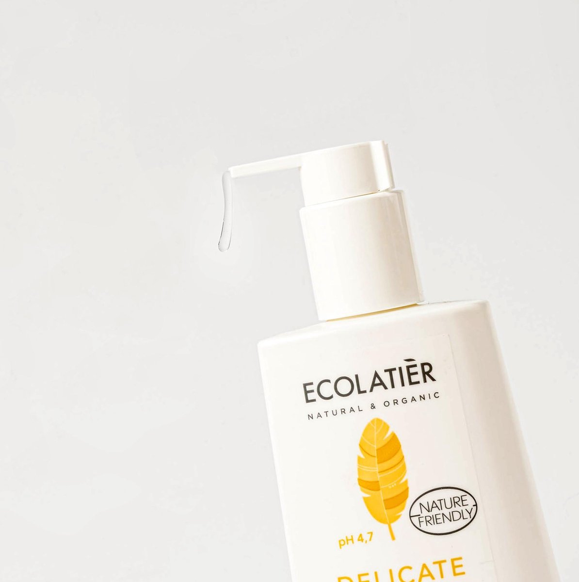 Ecolatier Intimate Gel Delicate 250ml Ecolatier Intimate Gel Delicate 250ml