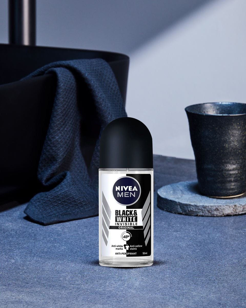 Nivea Men Invisible For Black & White Roll On 25ml