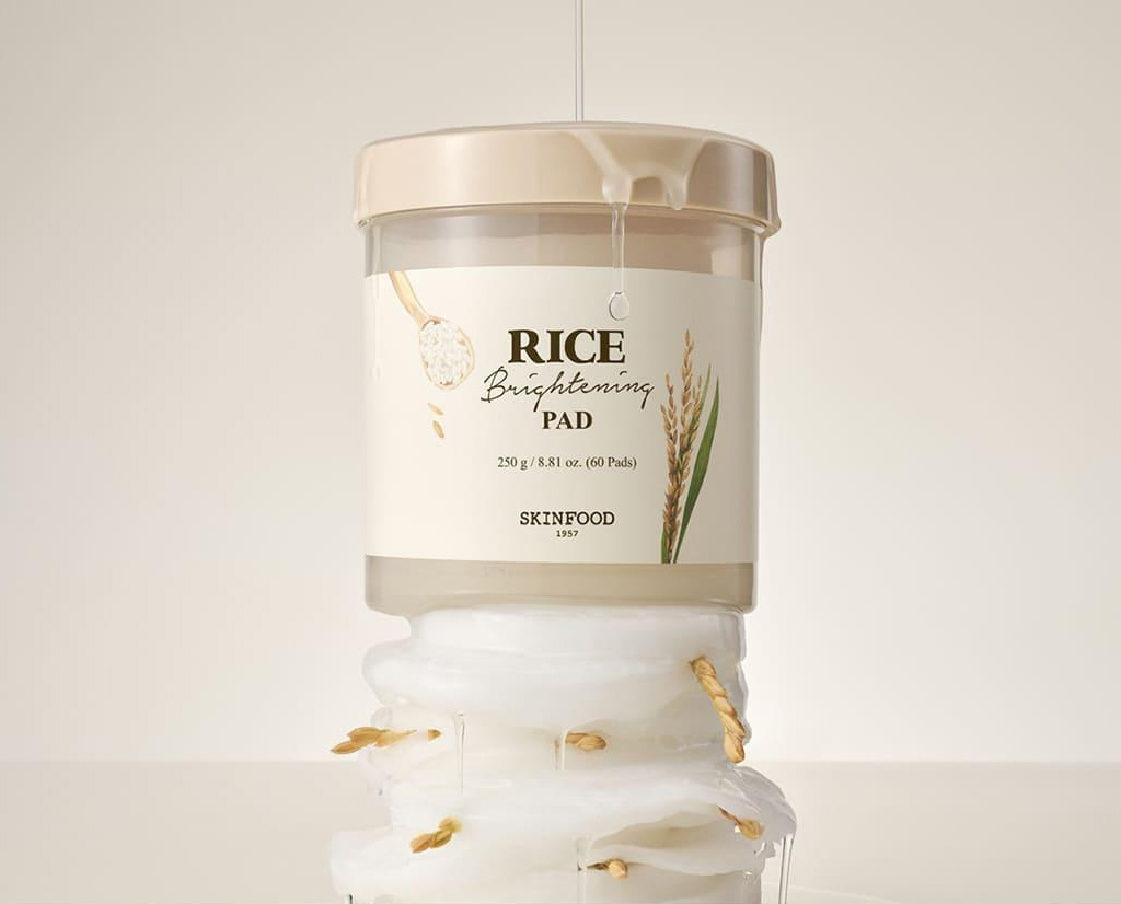 Hũ toner pad Skinfood Rice Brightening Pad 250g với chiết xuất gạo dưỡng sáng và cấp ẩm da