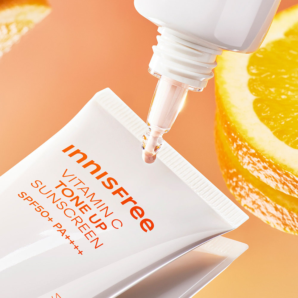 Kem Chống Nắng Nâng Tông innisfree Vitamin C Tone Up Sunscreen SPF50+ PA++++ 50ml phù hợp cho mọi loại da Kem Chống Nắng Nâng Tông innisfree Vitamin C Tone Up Sunscreen SPF50+ PA++++ 50ml - 2